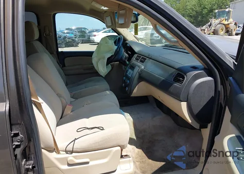 2007 Chevrolet Suburban 1500 Ls from USA, damaged, VIN 1GNFK16337J405261